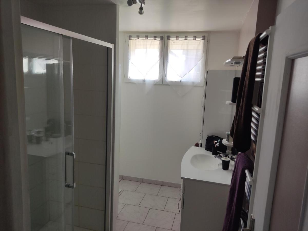 La Casa De Coco Homestay Sery-les-Mezieres